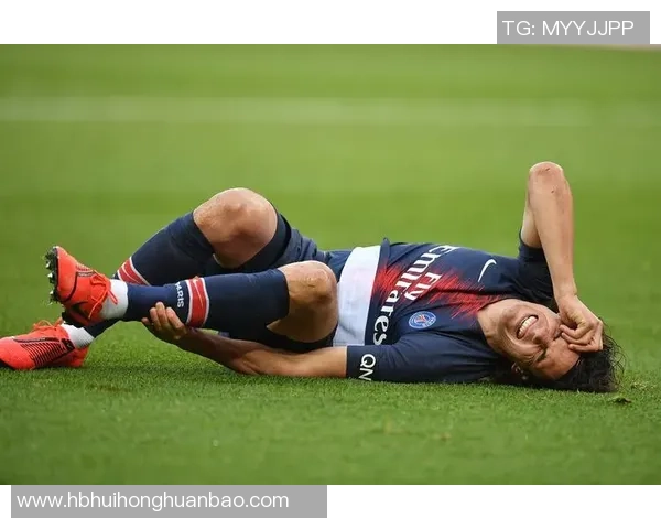 足球袜藏烟事件揭秘 揭开这位球星的另类足球秘密